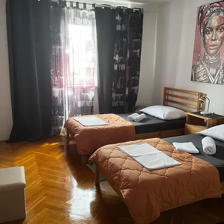 Downtown Lägenhet *